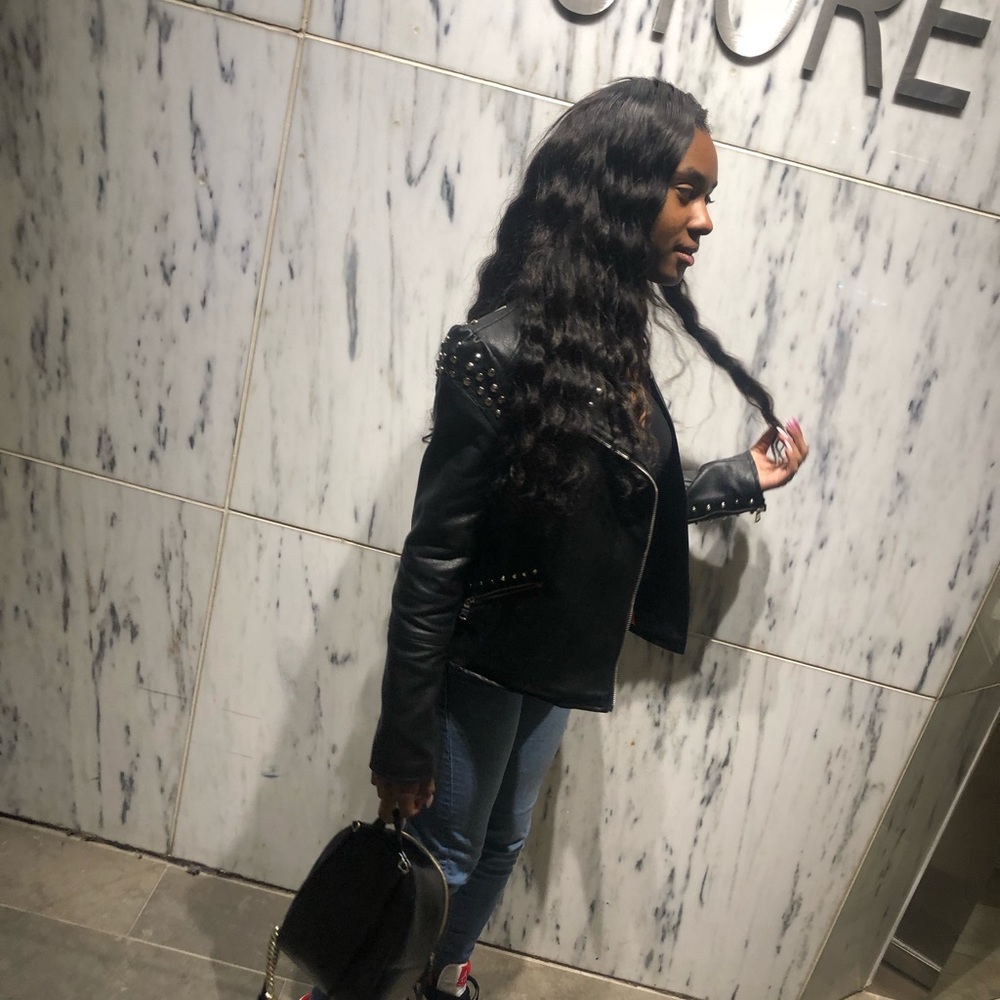 Meet your Posher, Kaylin